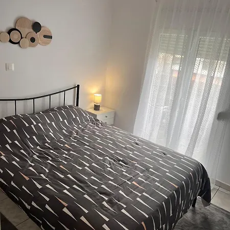 Feels Like Cozy & Close To The Center *