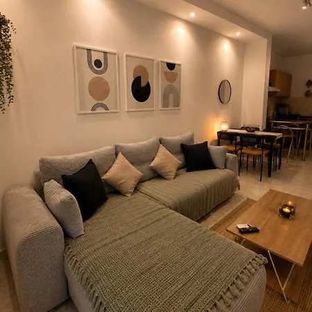 Apartman Feels Like Cozy & Close To The Center *